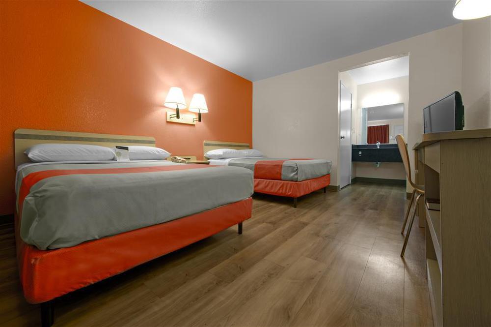 Motel 6-Windsor Locks, Ct - Hartford Ruang foto